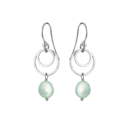 Susanne Friis Bjørner - Ørering med mintgrøn ferskvandsperle