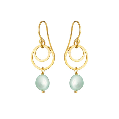 Susanne Friis Bjørner - Ørering med mintgrøn ferskvandsperle