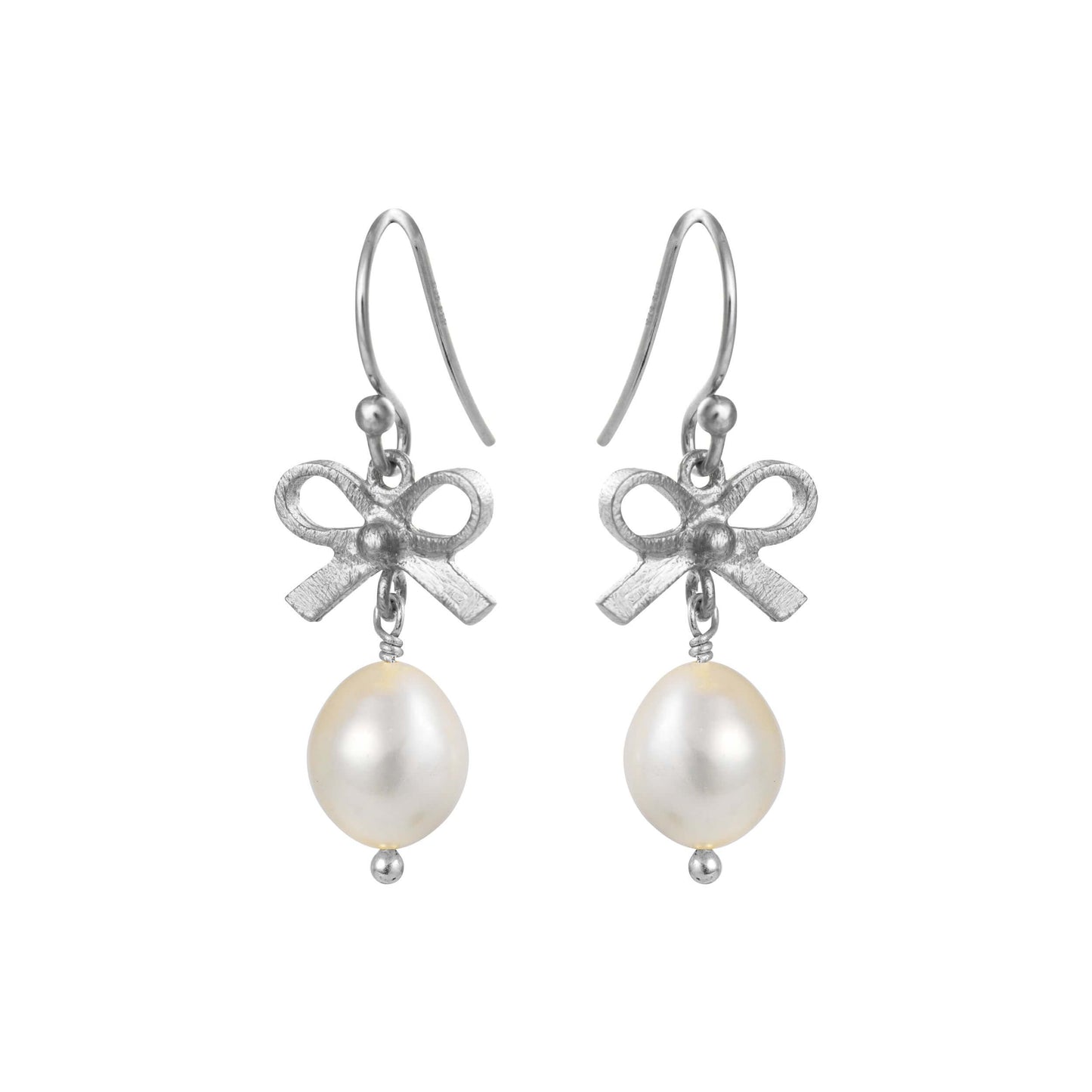 Susanne Friis Bjørner - Ørering (bøjle) medhvid ferskvandsperle